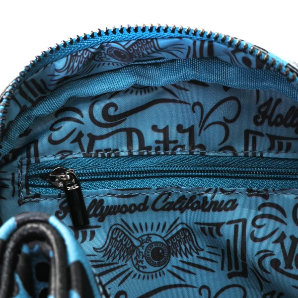 von-dutch-blueberry-cheetah-bowling-bag-4